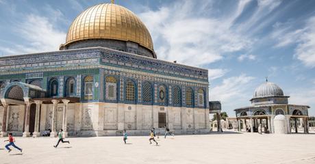 Gerusalemme vista attraverso i suoi tre principali simboli sacri
