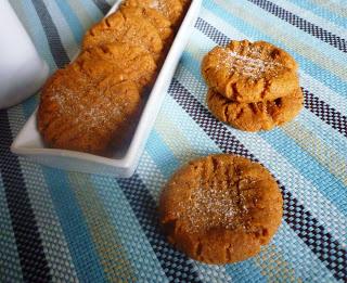 Magical peanut butter cookies