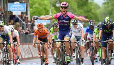 Giro d'Italia 2015, Ulissi si sblocca e vince la 7a tappa
