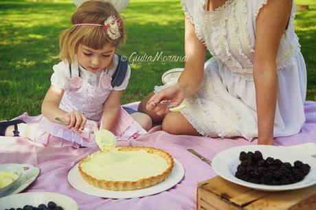 Frolla di kamut con semi di papavero, crema chantilly, more, mirtilli e menta