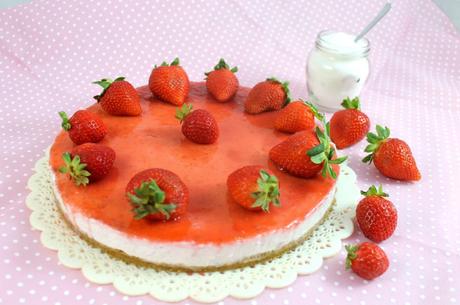 Torta mousse di fragole (senza cottura) Torta mousse di fragole