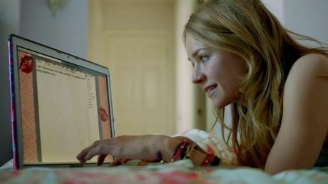 ASK ME ANYTHING, IL FILM SUL BLOGGING E SOPRATTUTTO SU BRITT ROBERTSON NUDA