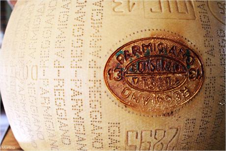 Modena e sapori: lì dove nasce il Parmigiano Reggiano DOP.