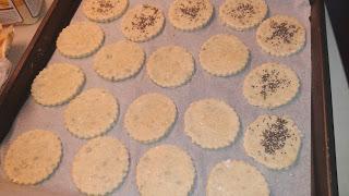 BISCOTTI MULTICEREALI senza BURRO nè UOVA BISCOTTI MULTICEREALI senza BURRO nè UOVA