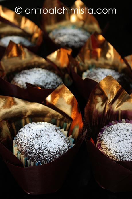 Muffins Fluffosi al Cioccolato e Polvere d’Arancia