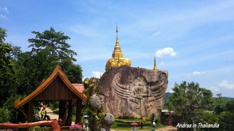 Isaan da scoprire: Wat Tham Pha Daen