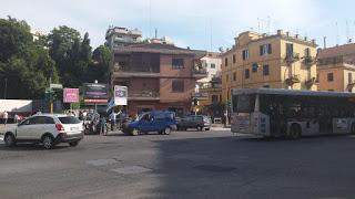 Fuori alla metro Battistini, luogo dell'incidente, ridipinte le strisce pedonali. La città che annega nella cattiva fede e nell'ipocrisia