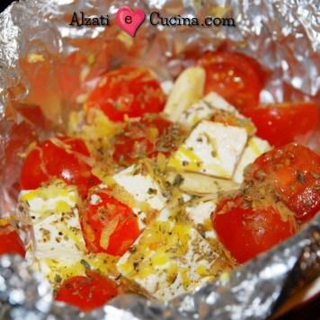 Feta al cartoccio con pomodori e limone – La storia di Rita