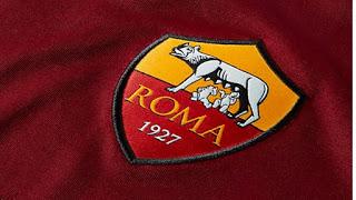 Presentate le maglie per la prossima stagione! (FOTO) Presentate le maglie per la prossima stagione! (FOTO)