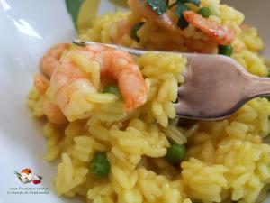 Risotto allo zafferano con piselli e gamberi: solo per loro! 20150528_194334