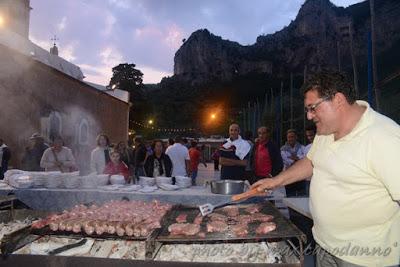 Michele De Lucia ringrazia gli elettori con una festa a Montepertuso
