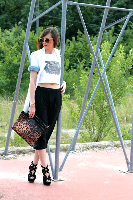 Outfit: crop top Daniela D'Amico e culotte pants