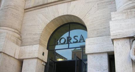 Borsa: ancora giù Mediaset, Sky pronta a rafforzarsi su tv in chiaro