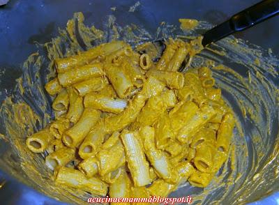 Rigatoni con crema di peperoni e ricotta