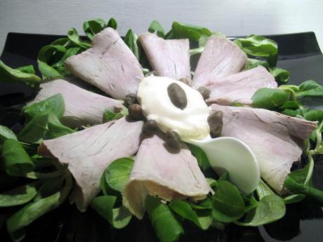 Vitello tonnato o vitel tonné