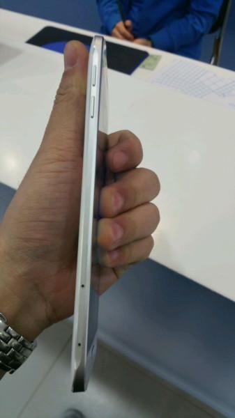 Galaxy A8: ecco le foto dello smartphone più sottile del produttore