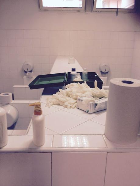 La scuola Val di Lanzo a Conca d'Oro saccheggiata per la settima volta. Le testimonianze dei genitori, le foto, le promesse non mantenute dal presidente Marchionne La scuola Val di Lanzo a Conca d'Oro saccheggiata per la settima volta. Le testimonianze dei genitori, le foto, le promesse non mantenute dal presidente Marchionne