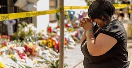 Strage di Charleston: i parenti perdonano l’omicida in tribunale Strage di Charleston: i parenti perdonano l’omicida in tribunale