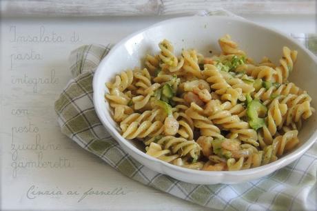 insalata di pasta pesto gamberetti zucchine