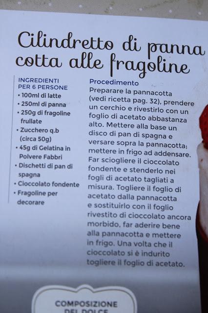 Cilindretto di Panna cotta alle fragoline e Gelatina in polvere Fabbri