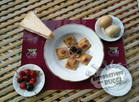 Ravioli dolci con crumble di ciliegie e Parmigiano Reggiano 12 Mesi #PRChef2015 Ravioli dolci con crumble di ciliegie e Parmigiano Reggiano 12 Mesi #PRChef2015