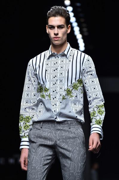 JOHN RICHMOND UOMO COLLEZIONE PRIMAVERA ESTATE 2016 MILANO FASHION WEEK MODA UOMO