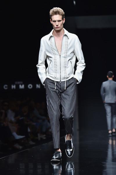 JOHN RICHMOND UOMO COLLEZIONE PRIMAVERA ESTATE 2016 MILANO FASHION WEEK MODA UOMO