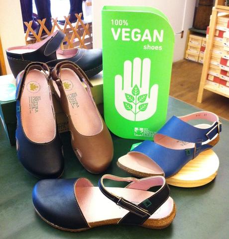 El Naturalista vegan shoes