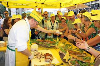 MILANO. Il porceddu, il maialino sardo, è presente al Padiglione della Coldiretti all'EXPO