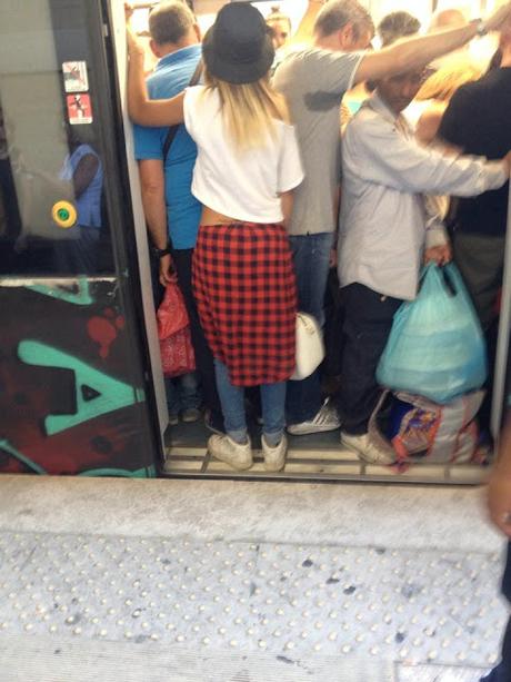 Atac alla frutta. Ecco perché la giornata-incubo di ieri sui mezzi
pubblici in realtà una buona notizia Atac alla frutta. Ecco perché la giornata-incubo di ieri sui mezzi
pubblici in realtà una buona notizia