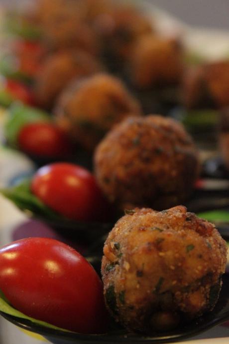 Polpettine di pesce spada con salsa alla menta polpettine