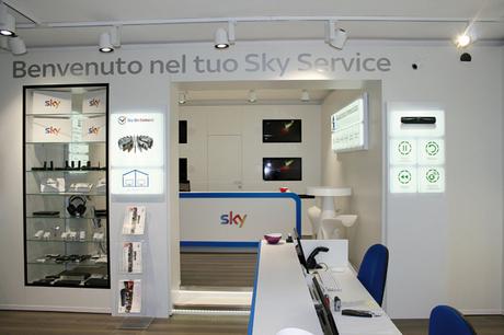 Milano, alla Darsena nasce il nuovo spazio Sky