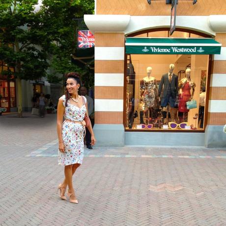 Flash News: Nina Zilli apre la stagione dei saldi a Fidenza Village Nina Zilli a Fidenza Village_3