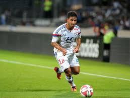 Calciomercato, niente Inter, Fekir rinnova con il Lione fekir