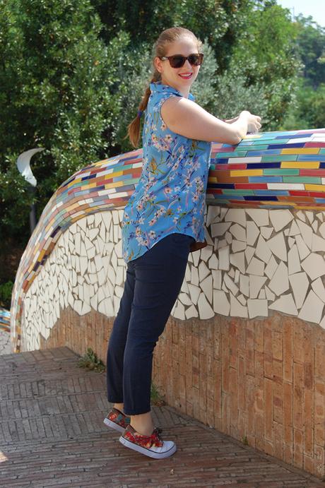 Outfit estivo in città: look colorato e leggero look estivo