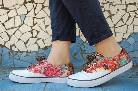 Outfit estivo in città: look colorato e leggero scarpe us polo