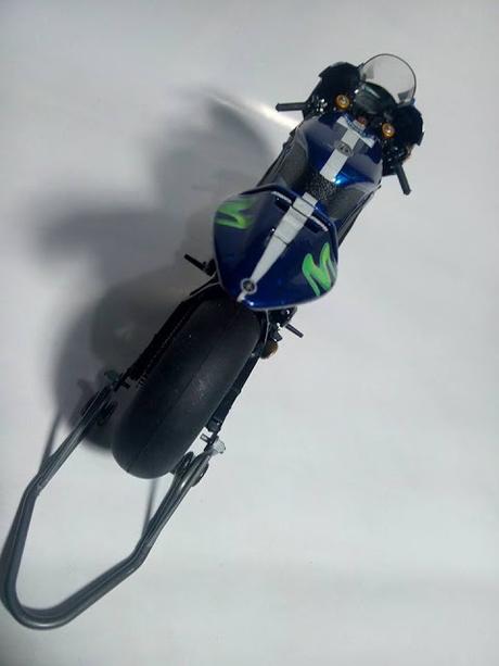 Yamaha YZR-M1 V.Rossi 2015 by Legowo Twist Modeller