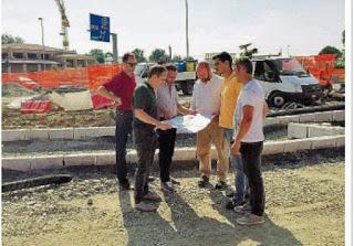 Momenti di panico alla rotatoria delle Carzole Momenti di panico alla rotatoria delle Carzole