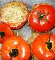 Pomodori ripieni con cous cous, olive e tofu dent