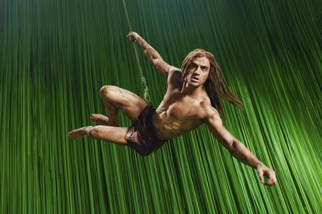 Buccia di Banana/L’evoluzione dell’intimo maschile TAR_STU_Tarzan_schwingend