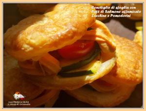 Conchiglie di sfoglia con patè di salmone affumicato, Zucchine e Pomodorini: Fast and easy 20150712_120908