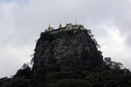 Birmania (1°parte – Yangon, Golden Rock, Bago, Monte Popa, Bagan) Birmania_viaggiandovaldi