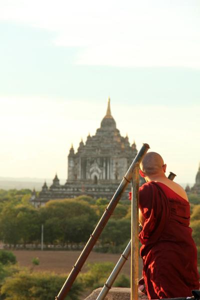 Birmania (1°parte – Yangon, Golden Rock, Bago, Monte Popa, Bagan) Birmania_viaggiandovaldi