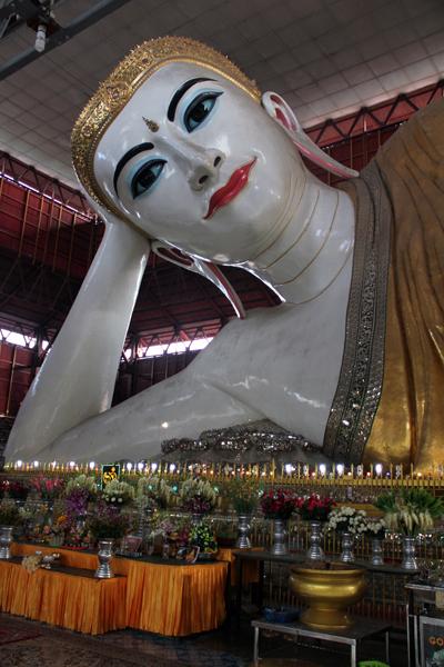 Birmania (1°parte – Yangon, Golden Rock, Bago, Monte Popa, Bagan) Birmania_viaggiandovaldi