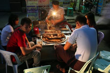 Birmania (1°parte – Yangon, Golden Rock, Bago, Monte Popa, Bagan) Birmania_viaggiandovaldi