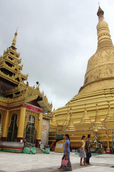 Birmania (1°parte – Yangon, Golden Rock, Bago, Monte Popa, Bagan) Birmania_viaggiandovaldi