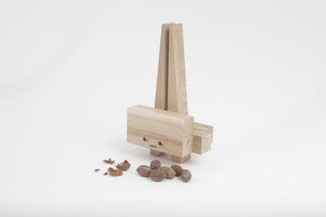 DESIGN: I robot di Alexander Kanygin. Oggetti futuristici realizzati in legno DESIGN: I robot di Alexander Kanygin. Oggetti futuristici realizzati in legno