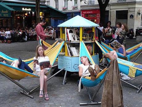 Bibliambule:  una biblioteca ambulante a Parigi