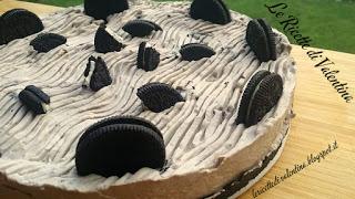 MANGIA CIO' LEGGI #42: Cheese cake agli Oreo senza cottura fior pelle