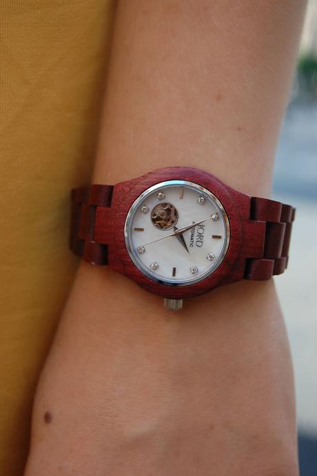 look leggero e comodo: sunday morning orologio in legno